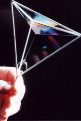 Ein Seifentetraeder. Mit freundlicher Unterstützung von mathematikum.de.